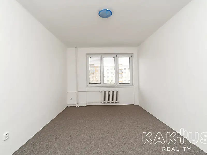 Pronájem bytu 2+1 52 m², Ostrava – náhled fotky 2