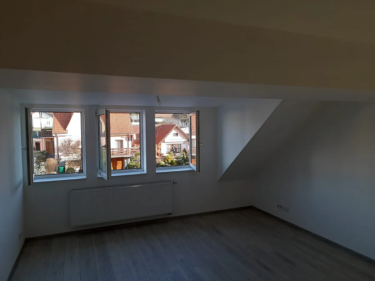 Pronájem bytu 2+kk 55 m²