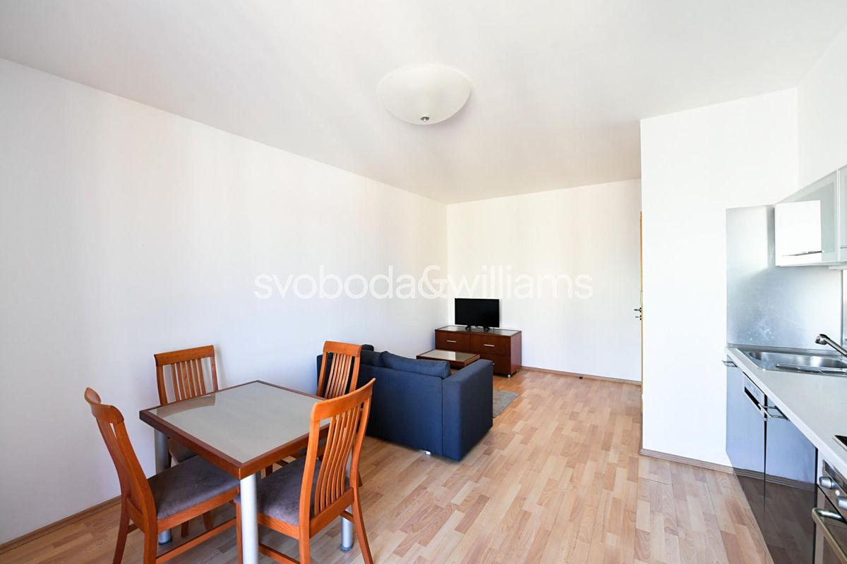 Pronájem bytu 2+kk 42 m² – fotografie 5