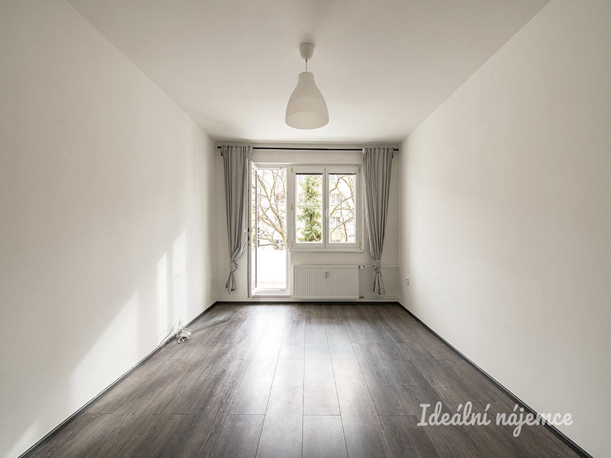 Pronájem bytu 2+1 54 m² – fotografie 3