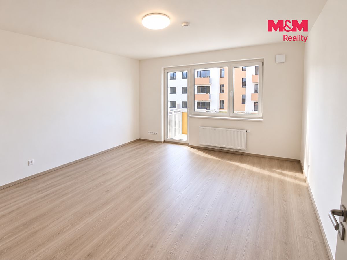 Pronájem bytu 2+kk 49 m² – fotografie 3