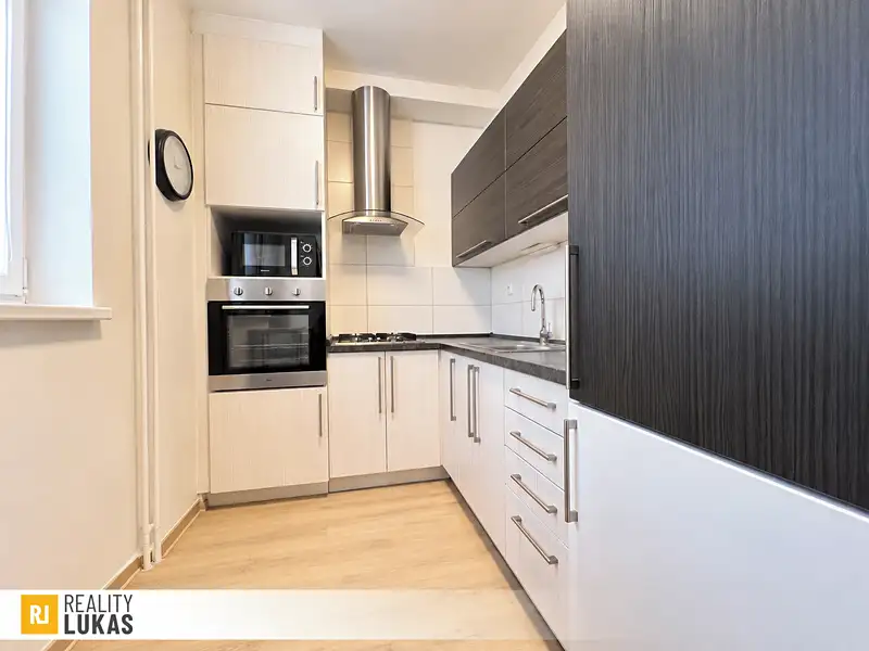 Pronájem bytu 1+1 41 m², Ostrava – náhled fotky 1