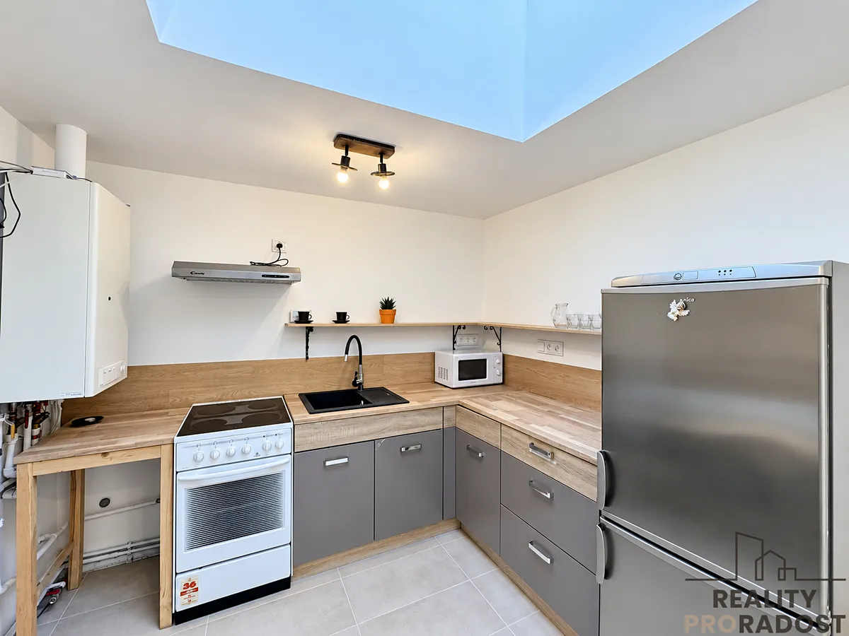 Pronájem bytu 2+1 77 m²