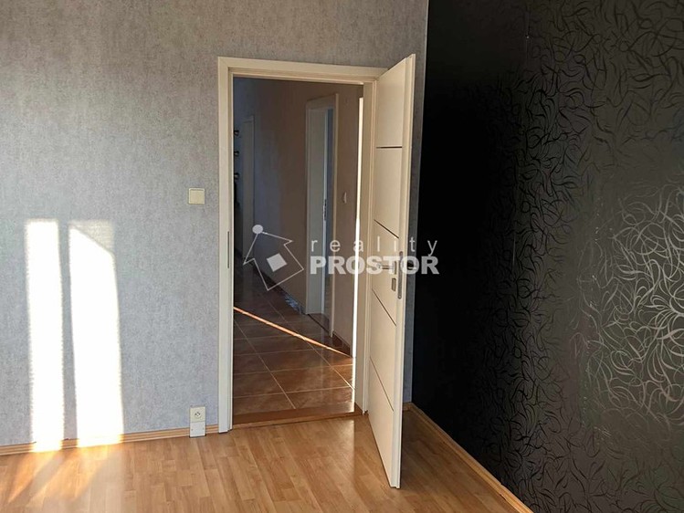 The 4+1 flat for rent, 82 m² (19 of 24)