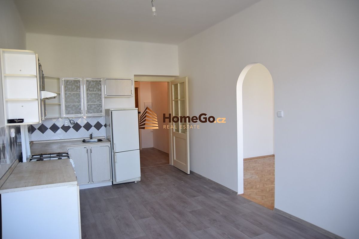 Pronájem bytu 2+kk 50 m² – fotografie 3