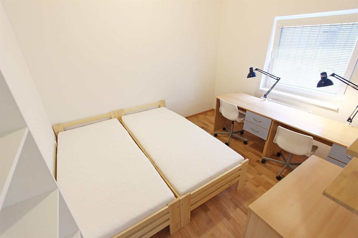 Pronájem bytu pokoje 10 m², Brno – fotka 1 z 3
