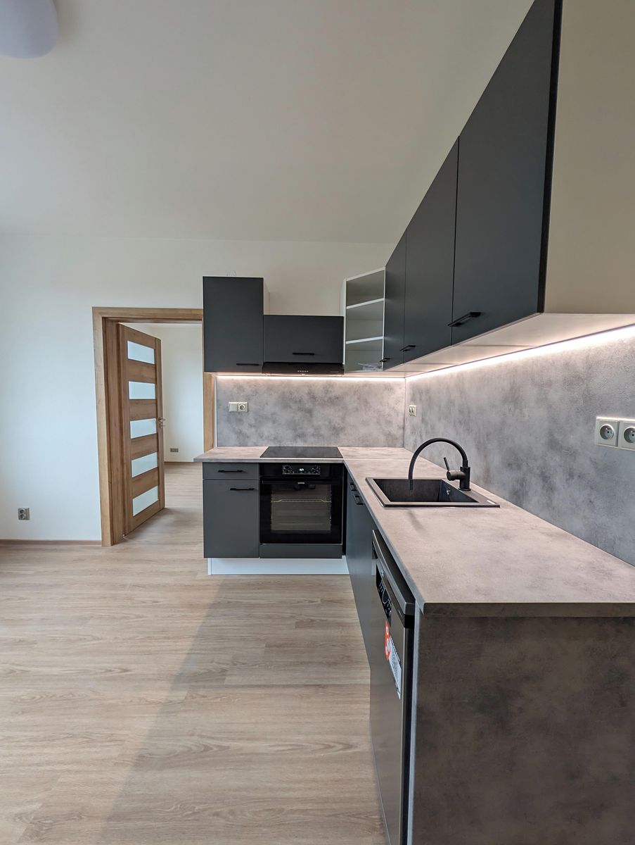 Pronájem bytu 2+kk 36 m²