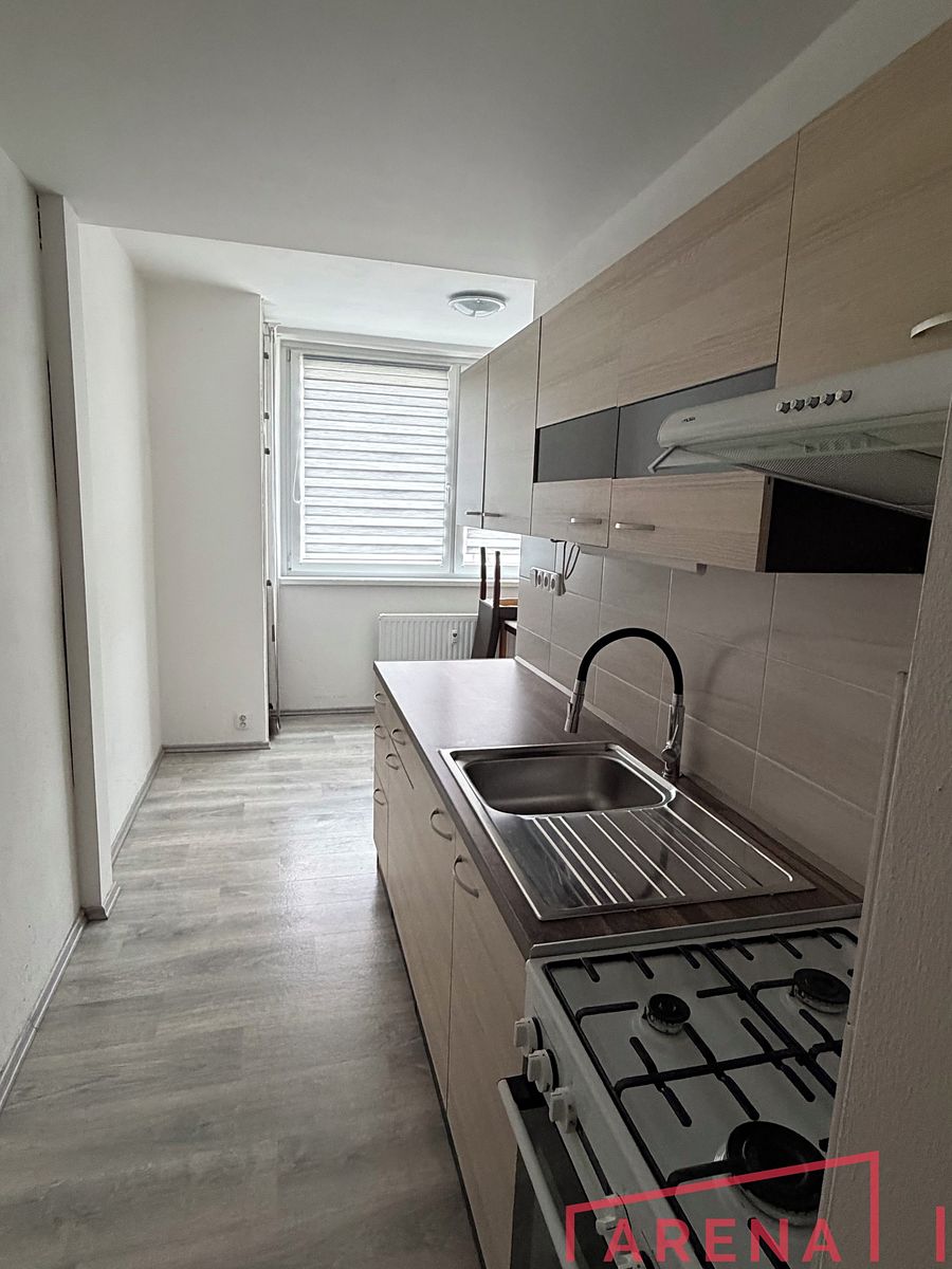 Pronájem bytu 2+1 58 m² – fotografie 3