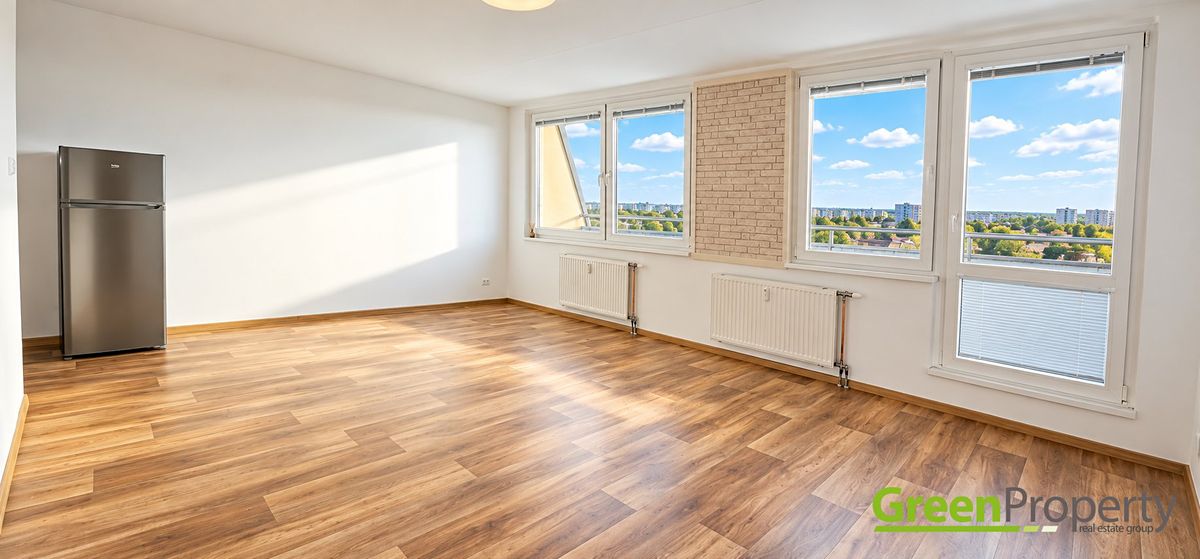 Pronájem bytu 1+kk 36 m² – fotografie 3