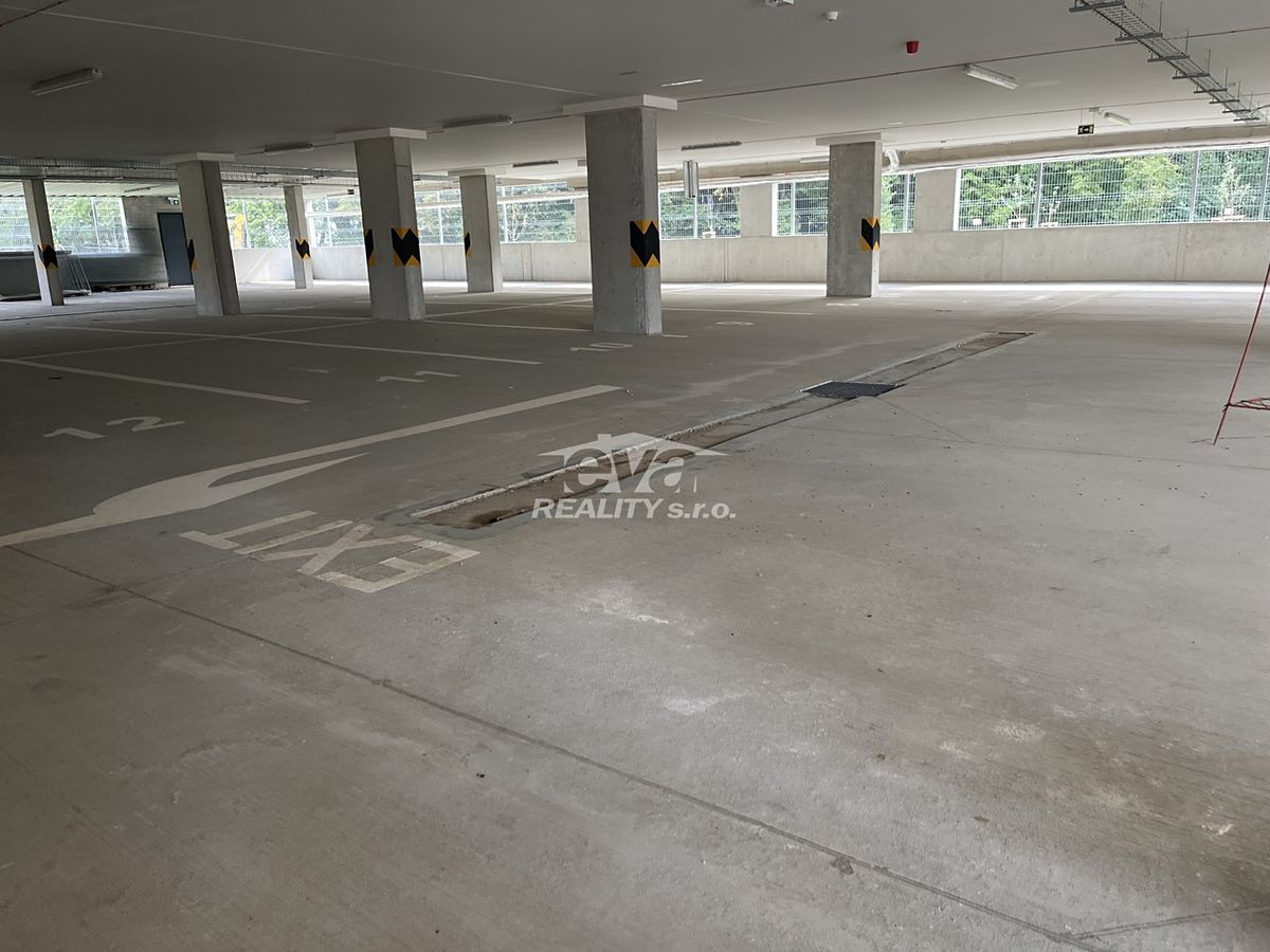 Pronájem bytu 1+kk 32 m² – fotografie 5