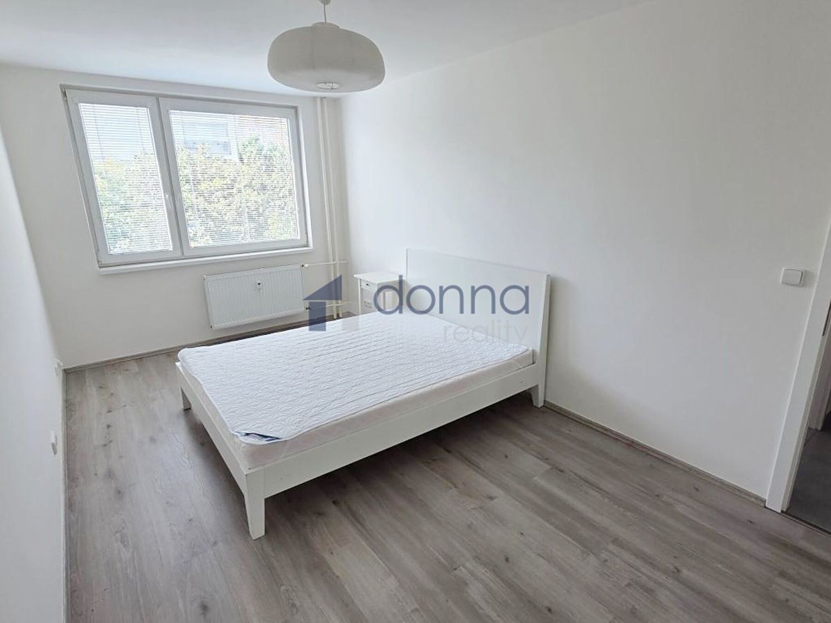 Pronájem bytu 3+kk 66 m² – fotografie 5