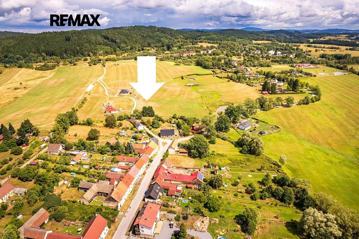 Prodej stavebního pozemku 4020 m²