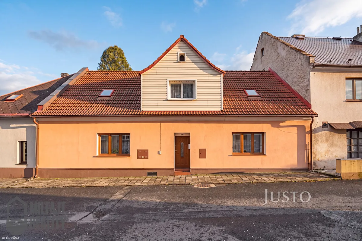 Prodej rodinného domu 193 m², pozemek 222 m²