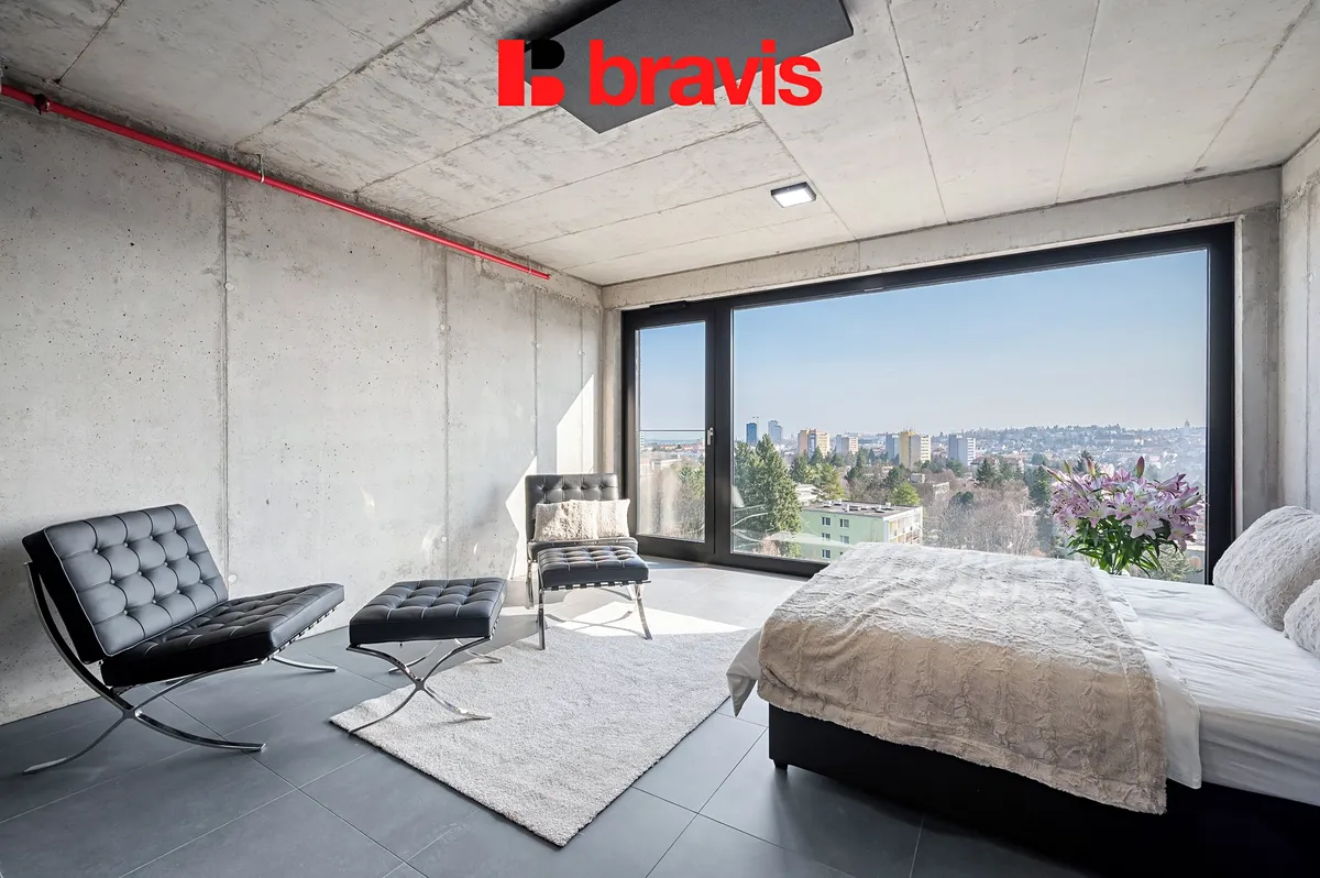 Pronájem bytu 1+kk 40 m²