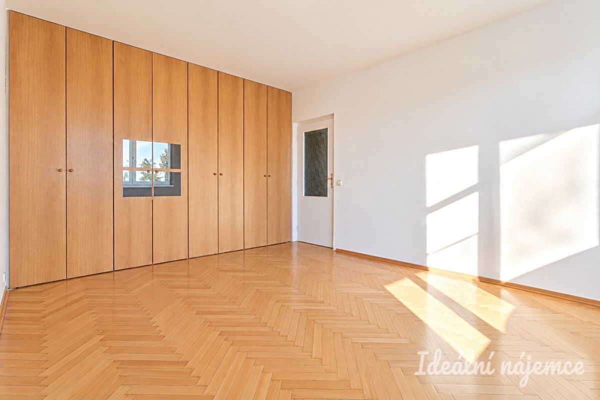 Pronájem bytu 2+1 49 m² – fotografie 4