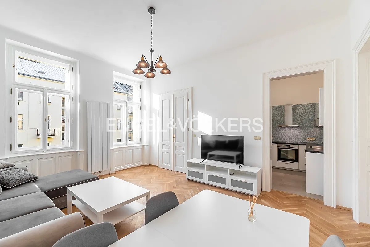 Pronájem bytu 2+1 56 m²