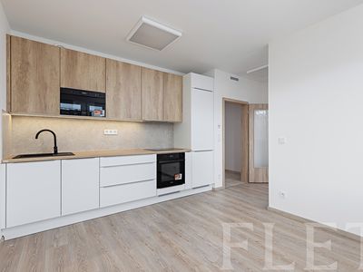 Pronájem bytu 1+kk 30 m²