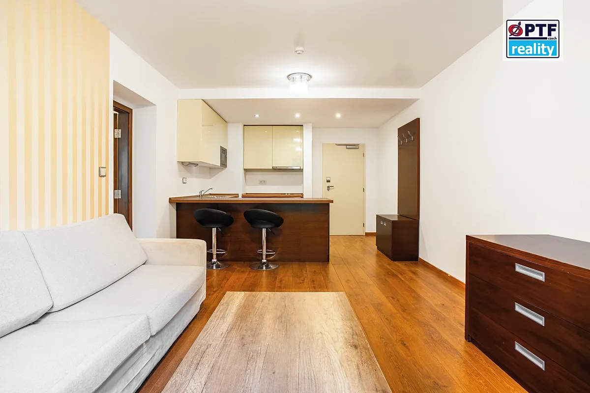 Pronájem bytu 2+kk 52 m²
