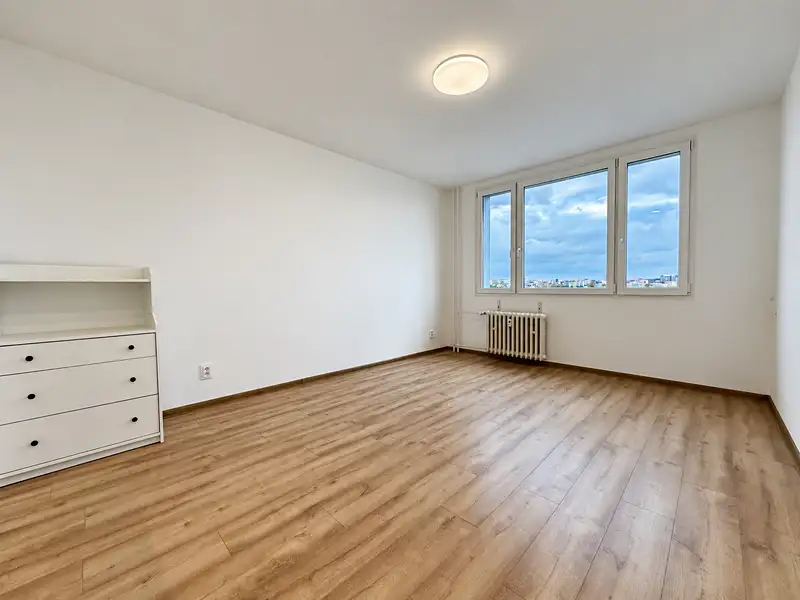 Pronájem bytu 1+kk 24 m², Praha – náhled fotky 3