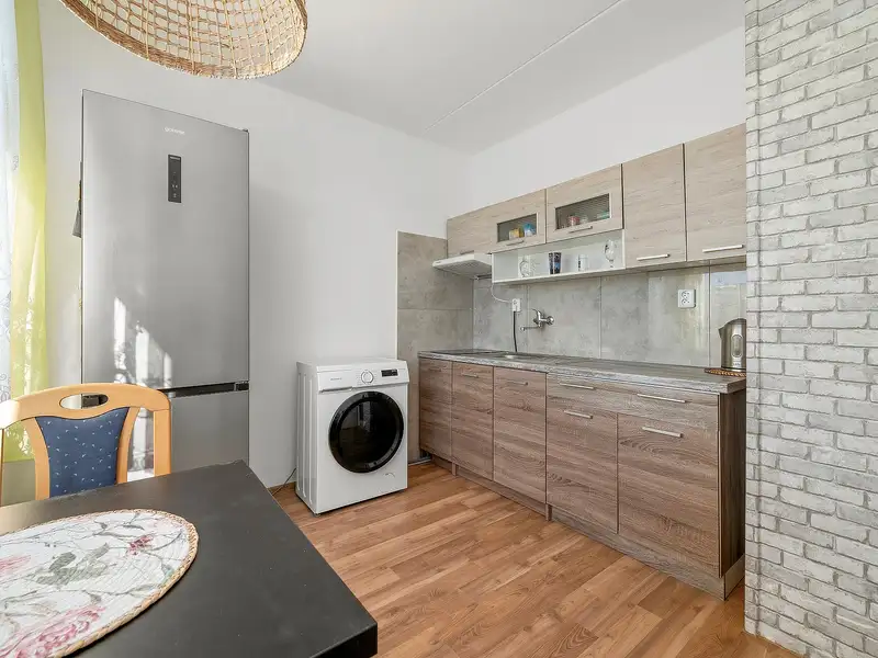 Prodej bytu 1+1 31 m², Plzeň – náhled fotky 1