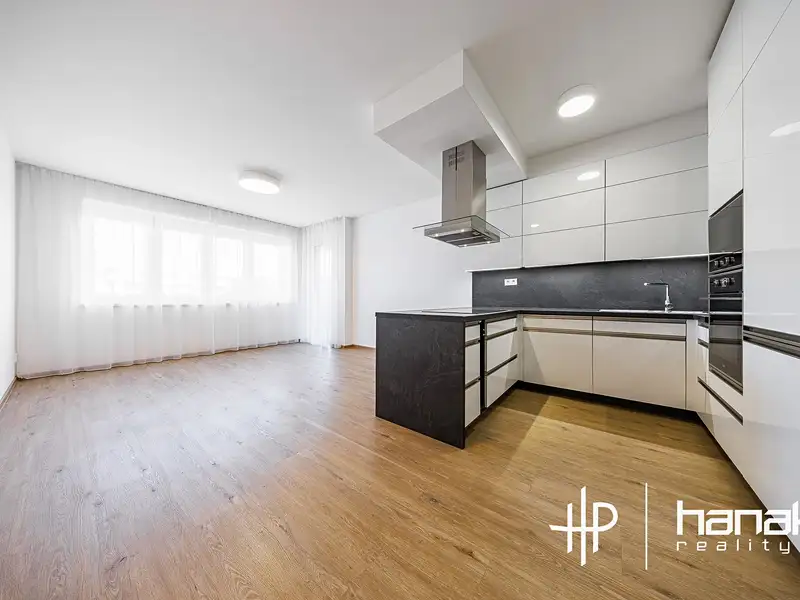 Pronájem bytu 2+kk 68 m², Olomouc – náhled fotky 1