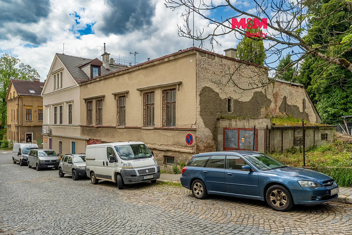 Prodej rodinného domu 100 m², pozemek 722 m²