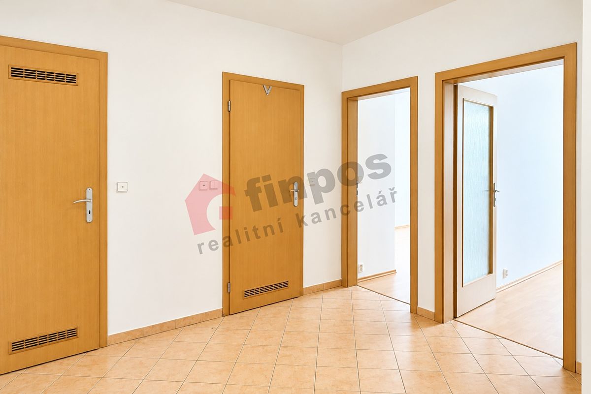 Pronájem bytu 2+kk 56 m² – fotografie 4