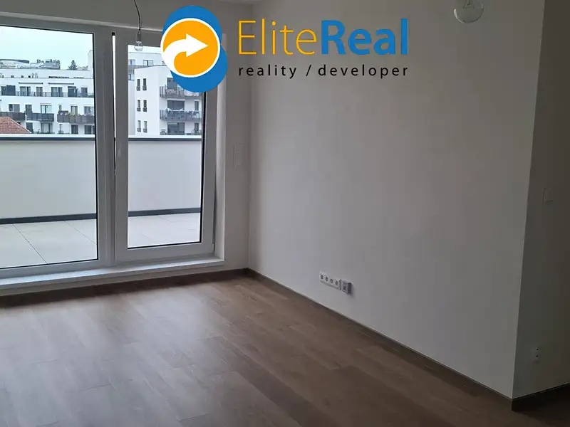 Pronájem bytu 2+kk 43 m², Olomouc – náhled fotky 3