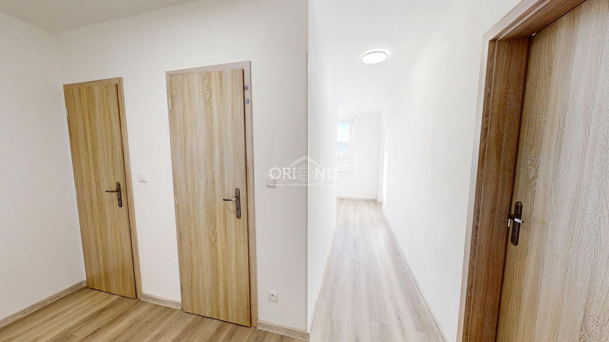 Pronájem bytu 2+kk 42 m² – fotografie 5