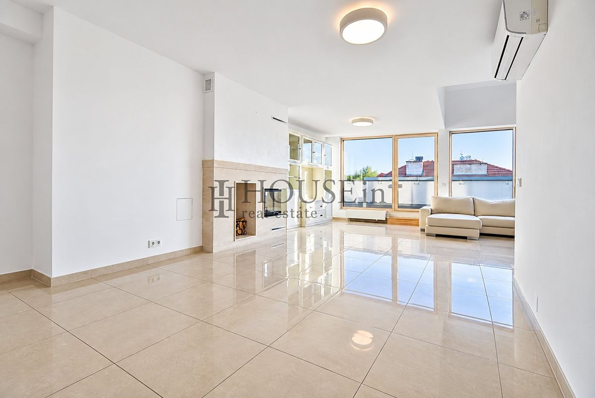 Pronájem bytu 3+kk 137 m² – fotografie 2