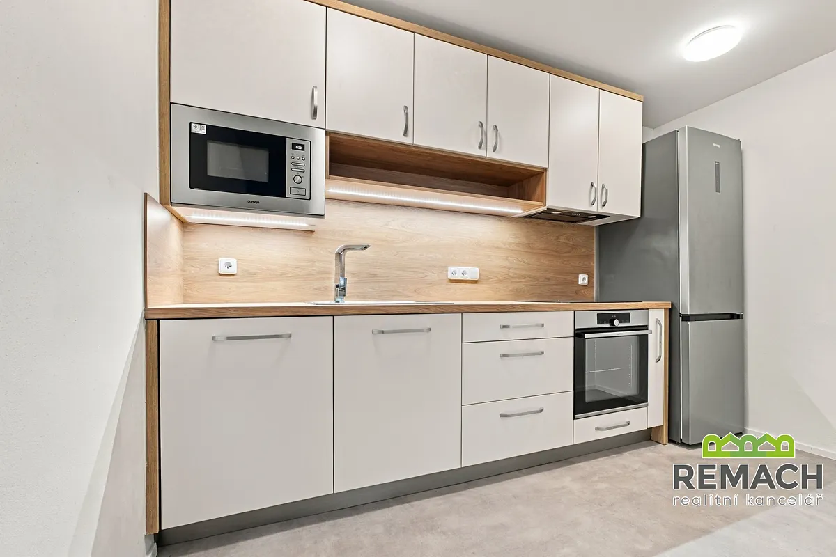 Pronájem bytu 2+kk 58 m²