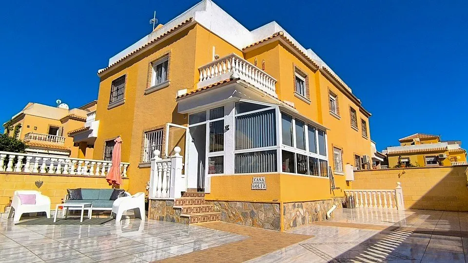 Prodej vily 95 m², pozemek 175 m²