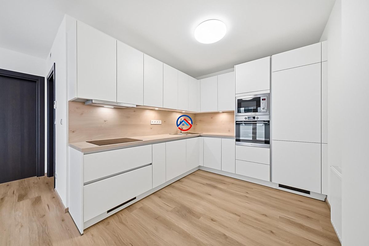 Pronájem bytu 2+kk 52 m², Olomouc – fotka 1 z 3
