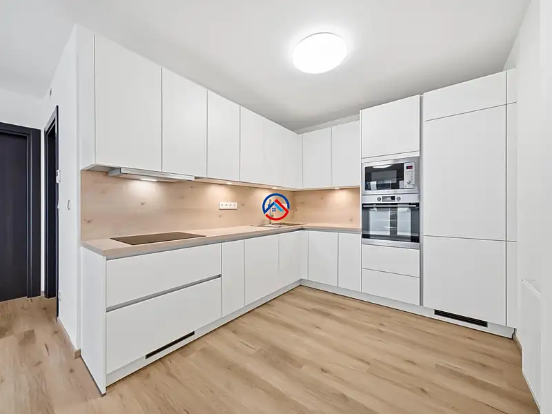 Pronájem bytu 2+kk 52 m², Olomouc – náhled fotky 1