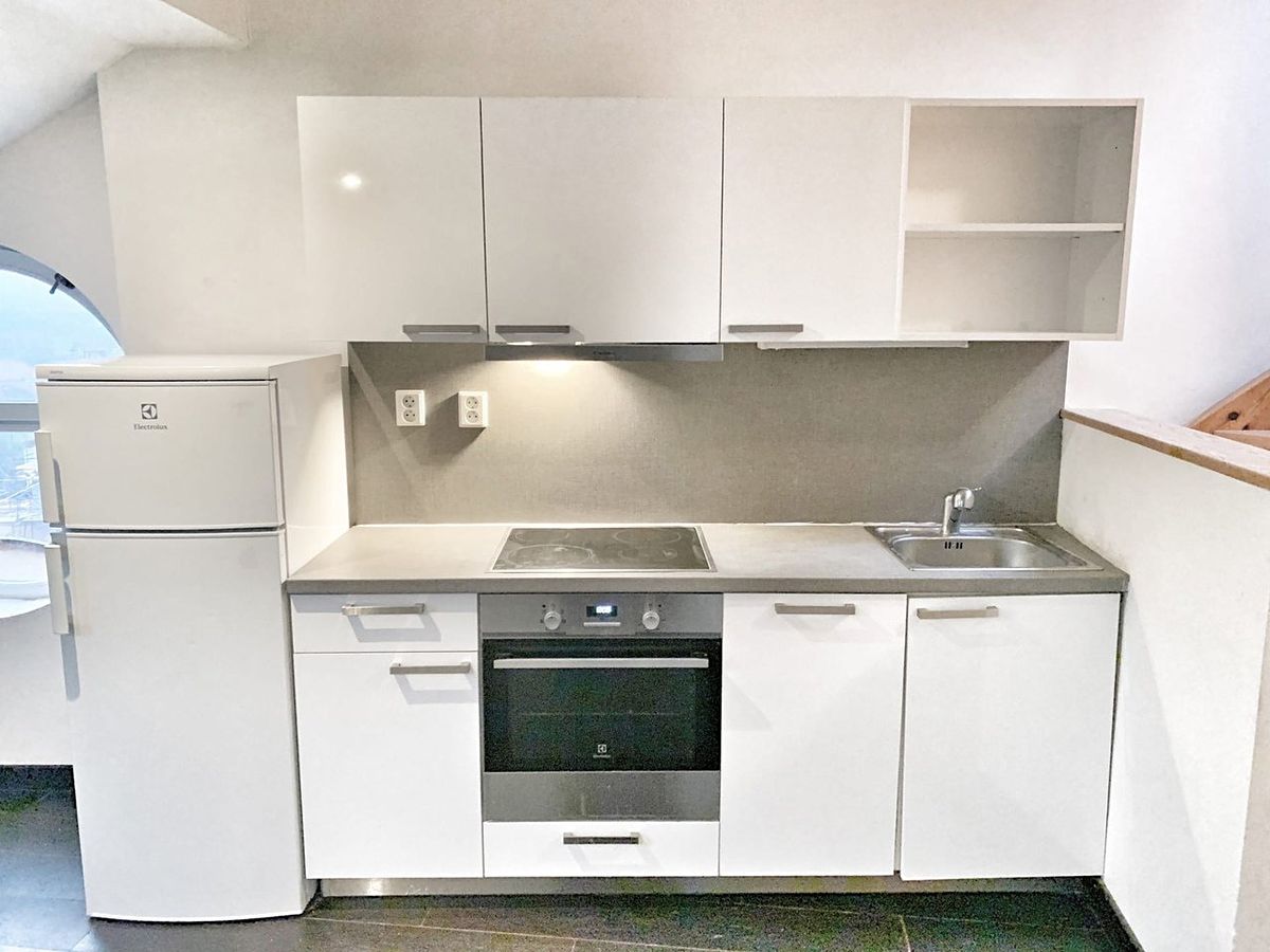 Pronájem bytu 2+kk 64 m² – fotografie 2